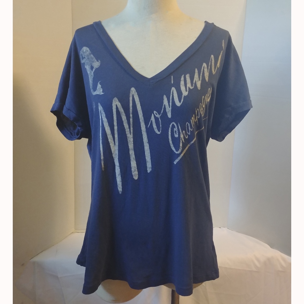 Sol ángeles la monium navy ss shirt